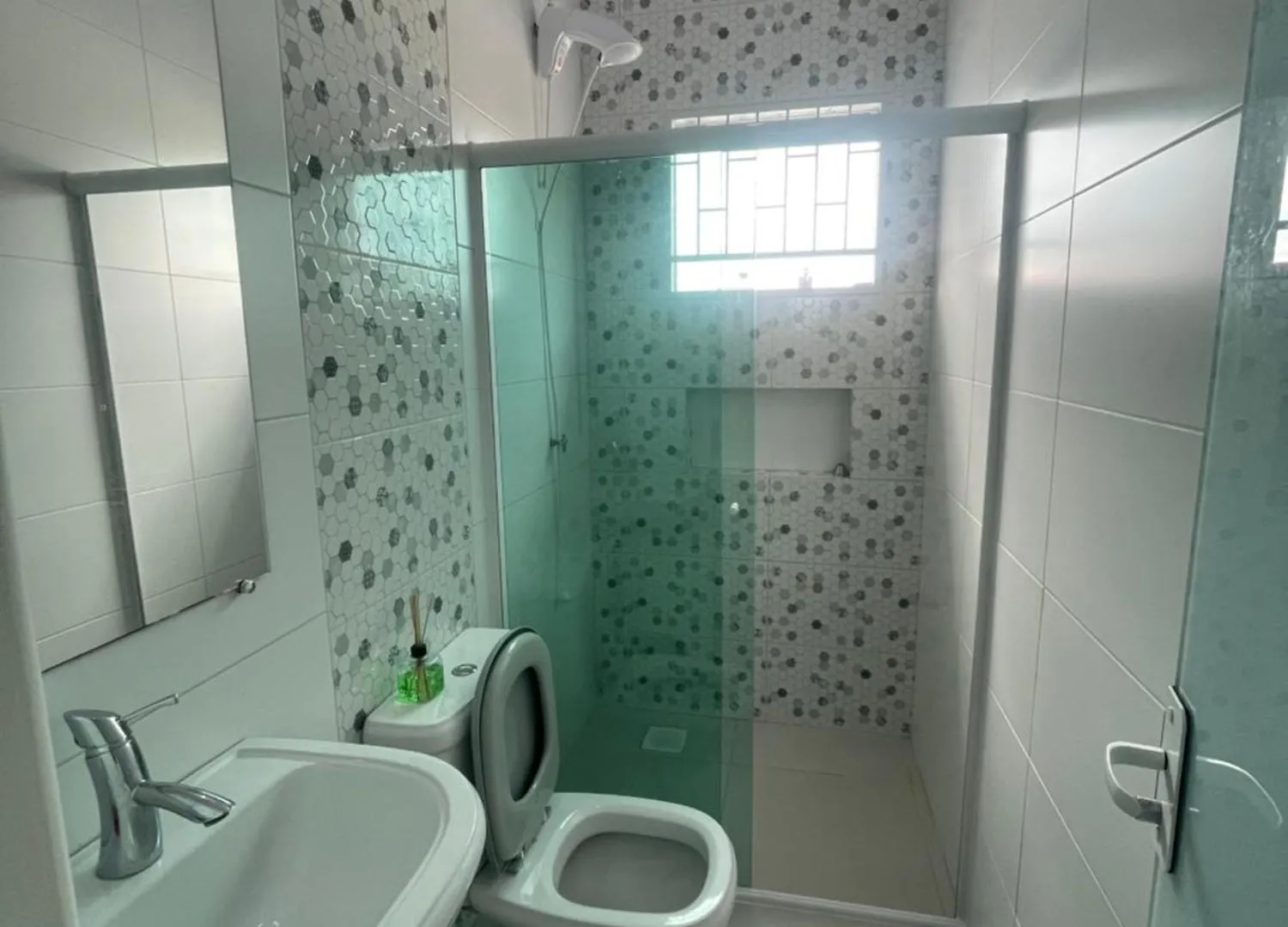Casa A 300 Mts Da Praia - 4 Quartos Sendo 2 Suites, Ar Condicionado Palhoça Vakantiehuis